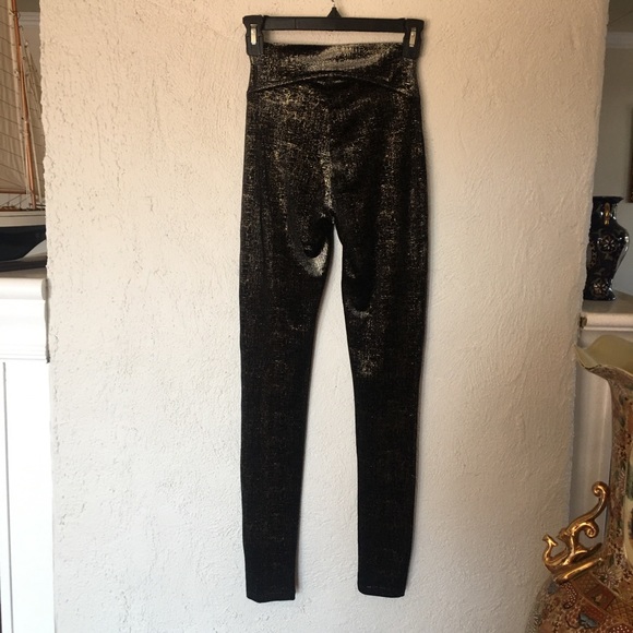 Spanx Velvet Shine Leggings - Picture 7 of 13